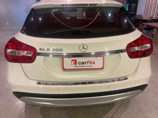 MERCEDES-BENZ-GLA 200-1.6 CGI STYLE 16V TURBO FLEX 4P AUTOMÁTICO MERCEDES-BENZ-GLA 200-2017