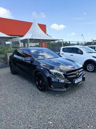 MERCEDES-BENZ-GLA 250-2017