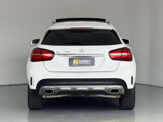 MERCEDES-BENZ-GLA 250-2018