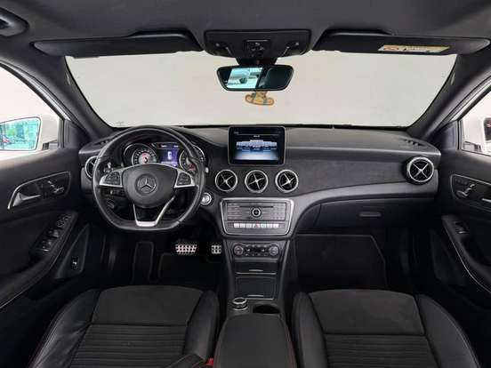 MERCEDES-BENZ-GLA 250-2.0 CGI GASOLINA SPORT 7G-DCT MERCEDES-BENZ-GLA 250-2018