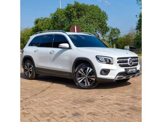 MERCEDES-BENZ-GLB 200-2021