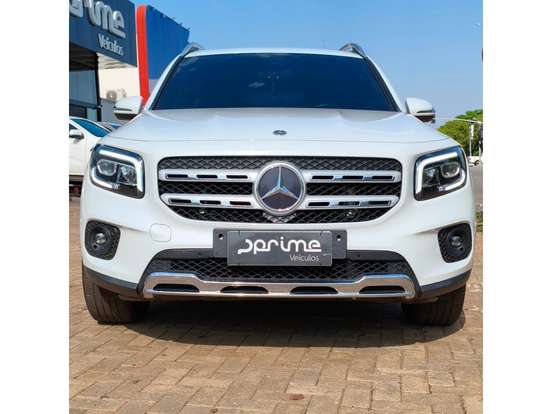 MERCEDES-BENZ-GLB 200-2021