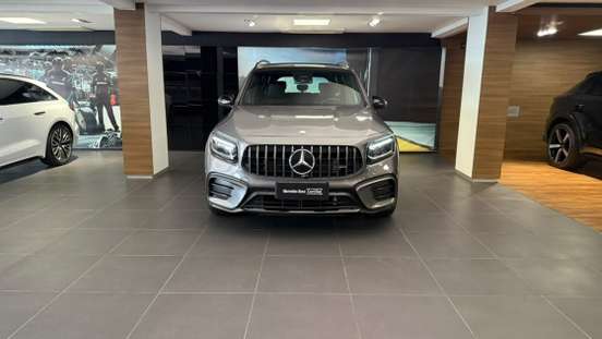 MERCEDES-BENZ-GLB 35 AMG-2024