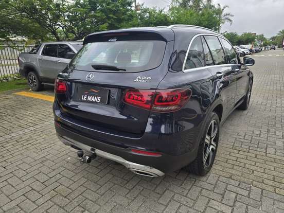 MERCEDES-BENZ-GLC 220d-2020