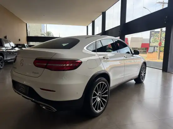 MERCEDES-BENZ-GLC 250-2.0 CGI GASOLINA COUPÉ 4MATIC 9G-TRONIC MERCEDES-BENZ-GLC 250-2019