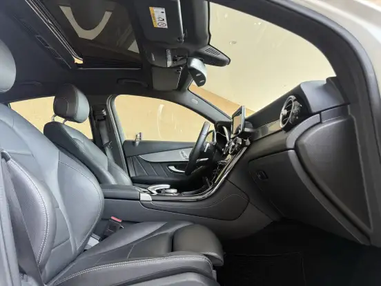 MERCEDES-BENZ-GLC 250-2019