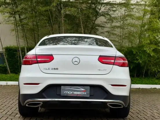 MERCEDES-BENZ-GLC 250-2019