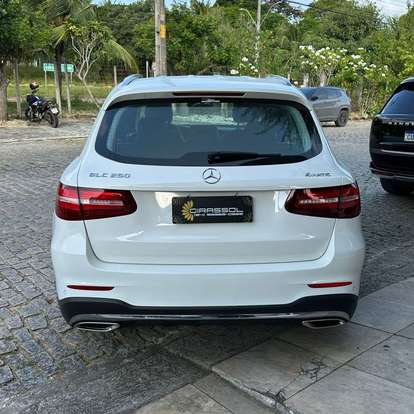 MERCEDES-BENZ-GLC 250-2.0 CGI GASOLINA HIGHWAY 4MATIC 9G-TRONIC MERCEDES-BENZ-GLC 250-2019