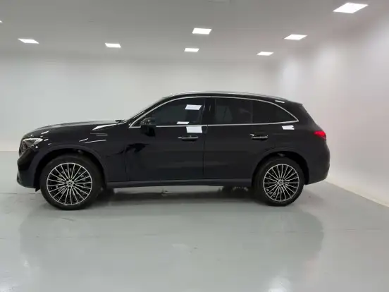 MERCEDES-BENZ-GLC 300-2025
