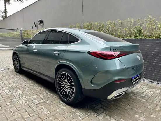 MERCEDES-BENZ-GLC 300-2025