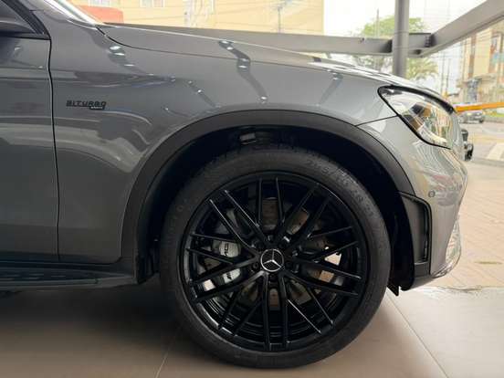 MERCEDES-BENZ-GLC 43 AMG-2021