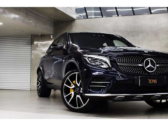 MERCEDES-BENZ-GLC 43 AMG-3.0 V6 GASOLINA COUPÉ 4MATIC 9G-TRONIC MERCEDES-BENZ-GLC 43 AMG-2018