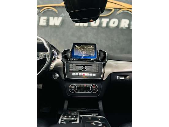 MERCEDES-BENZ-GLE 400-3.0 V6 GASOLINA HIGHWAY COUPÉ 4MATIC 9G-TRONIC MERCEDES-BENZ-GLE 400-2017