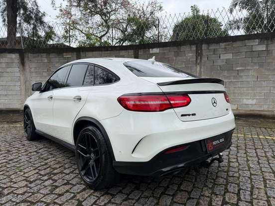 MERCEDES-BENZ-GLE 400-3.0 V6 GASOLINA HIGHWAY COUPÉ 4MATIC 9G-TRONIC MERCEDES-BENZ-GLE 400-2018