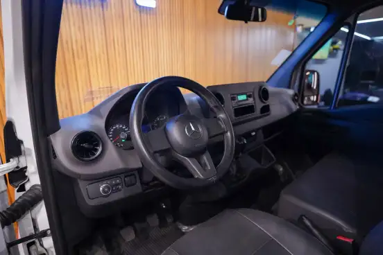 MERCEDES-BENZ-SPRINTER-2022