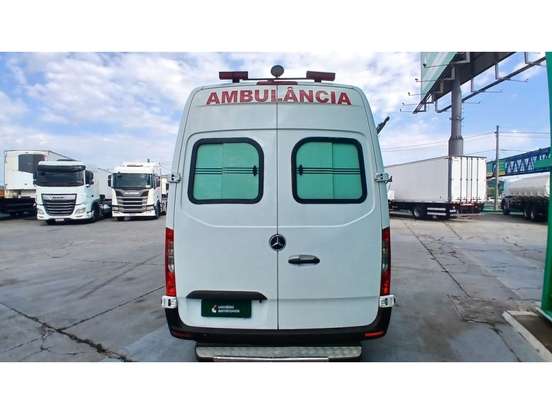 MERCEDES-BENZ-SPRINTER-2023