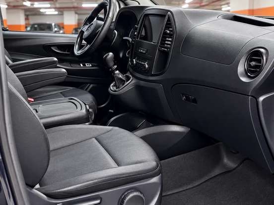 MERCEDES-BENZ-VITO-2.0 CGI FLEX TOURER 119 LUXO 8L MANUAL MERCEDES-BENZ-VITO-2015