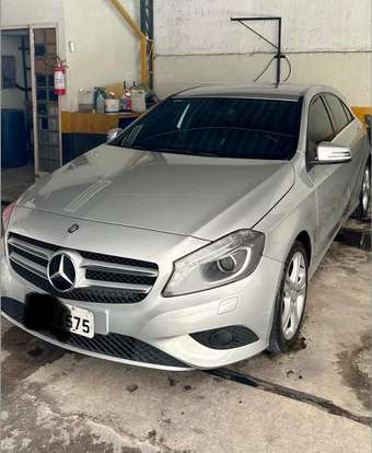 MERCEDES-BENZ-A 200-2014