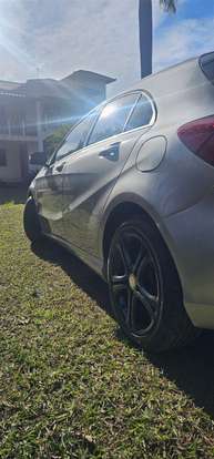 MERCEDES-BENZ-A 200-2013