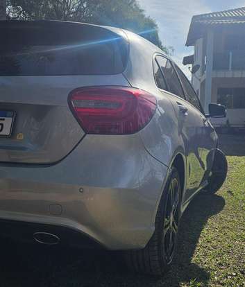 MERCEDES-BENZ-A 200-2013