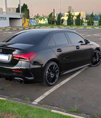 MERCEDES-BENZ-A 35 AMG-2022
