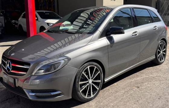 MERCEDES-BENZ B 200 1.6 SPORT TURBO GASOLINA 4P AUTOMÁTICO