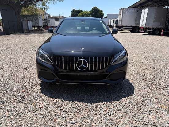 MERCEDES-BENZ-C 180-2017