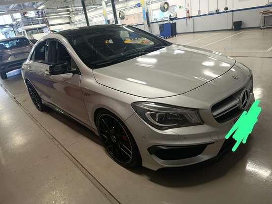 MERCEDES-BENZ-CLA 45 AMG-2.0 16V TURBOCHARGED GASOLINA 4P AUTOMÁTICO MERCEDES-BENZ-CLA 45 AMG-2015