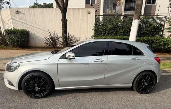 MERCEDES-BENZ-CLASSE A-2014