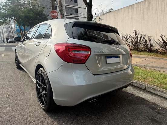 MERCEDES-BENZ-CLASSE A-1.6 200 TURBO STYLE GASOLINA 4P AUTOMATIZADO MERCEDES-BENZ-CLASSE A-2014