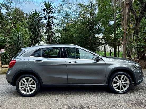 MERCEDES-BENZ-GLA 200-1.6 CGI ADVANCE 16V TURBO FLEX 4P AUTOMÁTICO MERCEDES-BENZ-GLA 200-2016