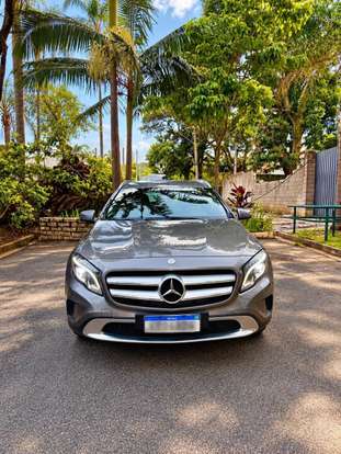 MERCEDES-BENZ-GLA 200-2016