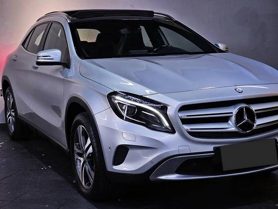 MERCEDES-BENZ GLA 200 1.6 CGI VISION 16V TURBO GASOLINA 4P AUTOMÁTICO