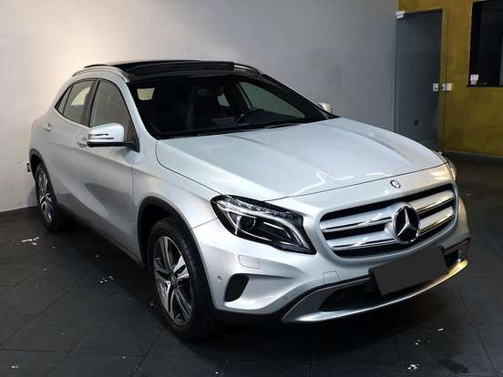 MERCEDES-BENZ-GLA 200-1.6 CGI VISION 16V TURBO GASOLINA 4P AUTOMÁTICO MERCEDES-BENZ-GLA 200-2015