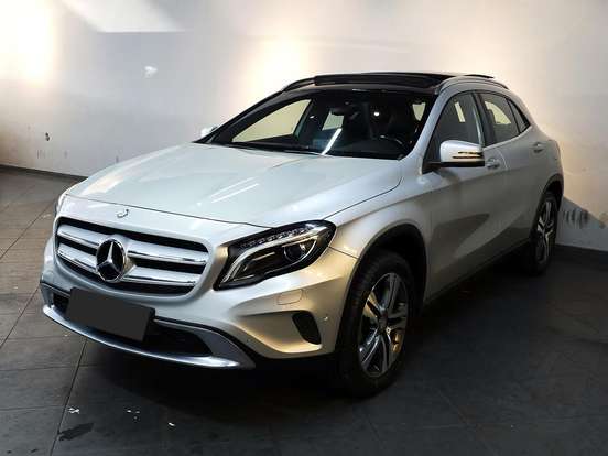 MERCEDES-BENZ-GLA 200-1.6 CGI VISION 16V TURBO GASOLINA 4P AUTOMÁTICO MERCEDES-BENZ-GLA 200-2015