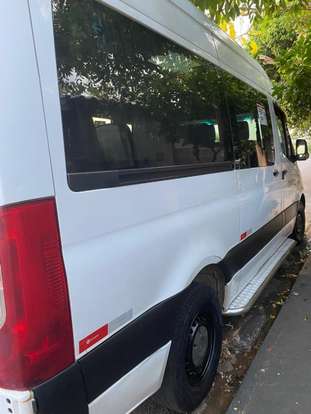MERCEDES-BENZ-SPRINTER-2021