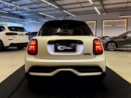 MINI-COOPER-2.0 16V TWINPOWER GASOLINA S EXCLUSIVE 4P STEPTRONIC MINI-COOPER-2023