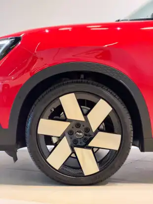 MINI-COUNTRYMAN-2024