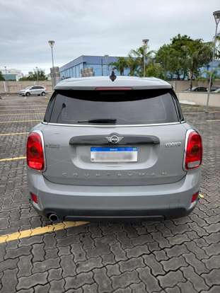 MINI-COUNTRYMAN-2018