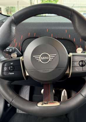 MINI-COUNTRYMAN-2025