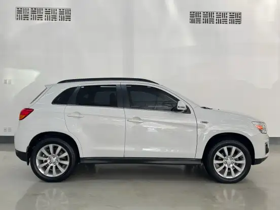 MITSUBISHI-ASX-2.0 4X4 AWD 16V GASOLINA 4P AUTOMÁTICO MITSUBISHI-ASX-2015