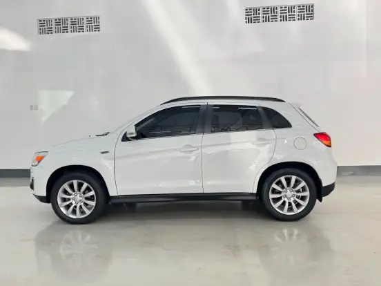 MITSUBISHI-ASX-2.0 4X4 AWD 16V GASOLINA 4P AUTOMÁTICO MITSUBISHI-ASX-2015