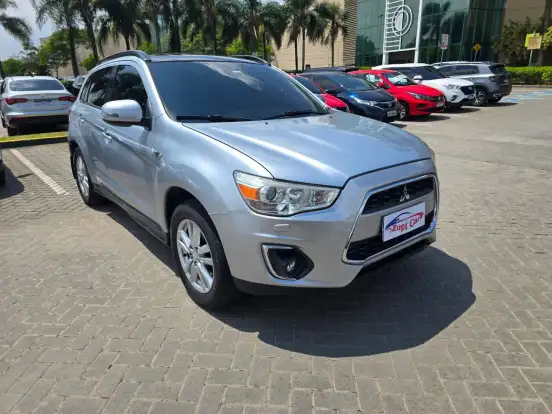 MITSUBISHI-ASX-2013