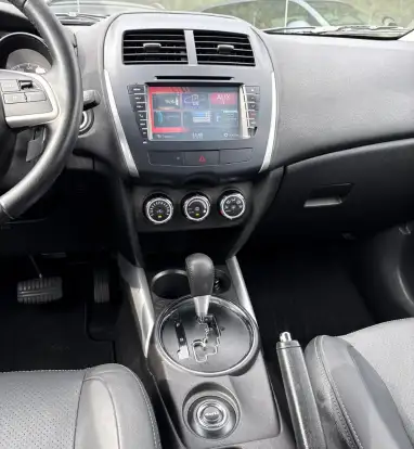 MITSUBISHI-ASX-2016