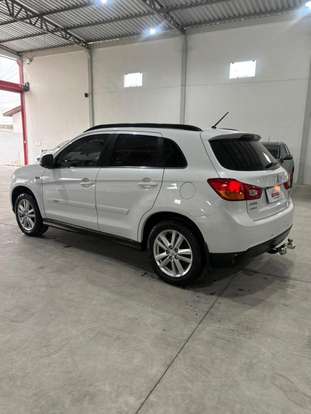 MITSUBISHI-ASX-2013