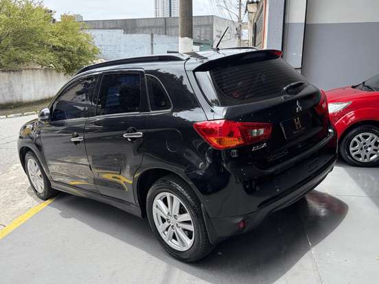MITSUBISHI-ASX-2012