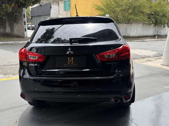 MITSUBISHI-ASX-2012