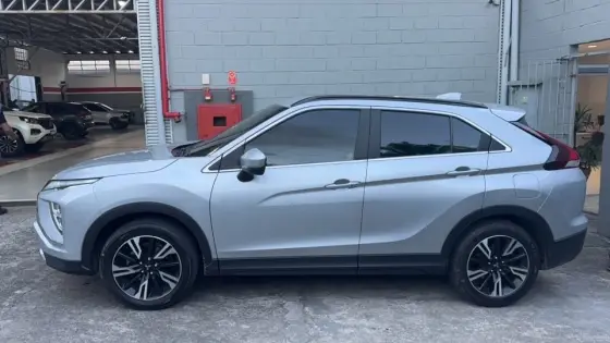 MITSUBISHI ECLIPSE CROSS 1.5 MIVEC TURBO GASOLINA HPE CVT