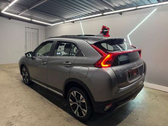 MITSUBISHI-ECLIPSE CROSS-1.5 MIVEC TURBO GASOLINA HPE-S AWD CVT MITSUBISHI-ECLIPSE CROSS-2018