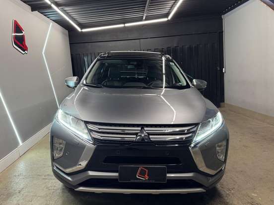 MITSUBISHI-ECLIPSE CROSS-1.5 MIVEC TURBO GASOLINA HPE-S AWD CVT MITSUBISHI-ECLIPSE CROSS-2018